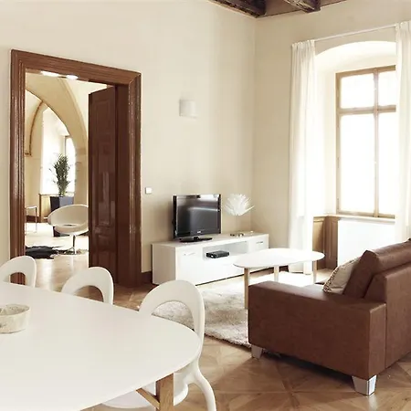 3 Epoques By Adrez Apartment
