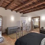 Apartment 3 Epoques By Adrez *