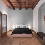 3 Epoques By Adrez Apartment