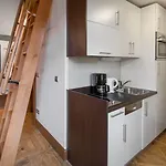 Apartment 3 Epoques By Adrez Prag
